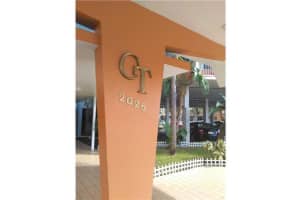 2025 NE 164th St, North Miami Beach, FL 33162, Sold 11/13/15