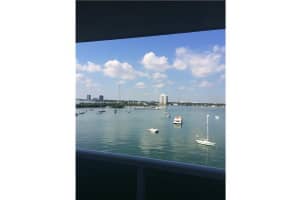 7928 West Dr, North Bay Village, FL 33141, Sold 12/21/15