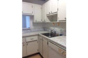 7928 West Dr, North Bay Village, FL 33141, Sold 12/21/15
