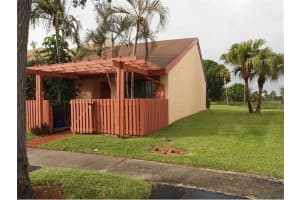 8373 NW 37th Pl, Sunrise, FL 33351, Sold 12/04/15