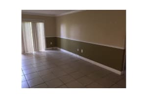 9441 SW 76th St APT V33, Miami, FL 33173, Sold 01/06/16