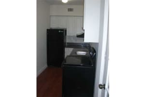 934 Michigan Ave, Miami Beach, FL 33139, Sold 02/16/16