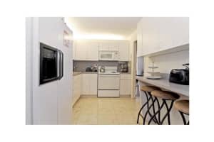 210 Seaview Dr, Key Biscayne, FL 33149, Sold 05/23/16