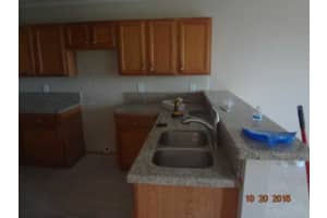 9461 NW 55th St, Sunrise, FL 33351, Sold 02/12/16