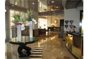 101 Ocean Dr, Miami Beach, FL 33139, Sold 12/23/15