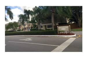 10717 NW 10th St, Pembroke Pines, FL 33026, Sold 01/08/16