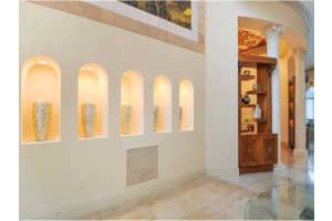 3918 Island Estates Dr, Miami, FL 33160, Sold 04/25/16