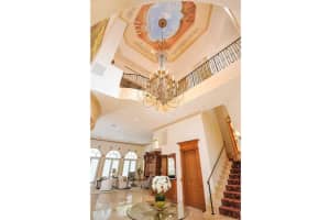 3918 Island Estates Dr, Miami, FL 33160, Sold 04/25/16