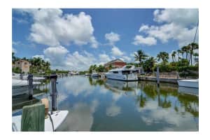 6245 Dolphin Dr, Palmetto Bay, FL 33158, Sold 05/10/16