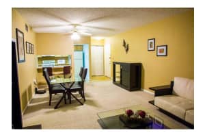 450 W Park Dr, Miami, FL 33172, Sold 05/25/16