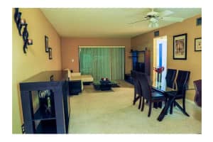 450 W Park Dr, Miami, FL 33172, Sold 05/25/16