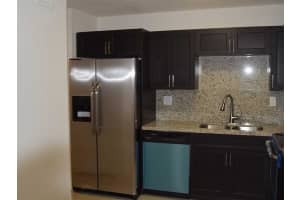 9140 Fontainebleau Blvd, Miami, FL 33172, Sold 12/11/15