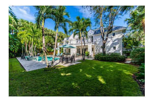 4160 La Playa Blvd, Miami, FL 33133, Sold 02/01/16