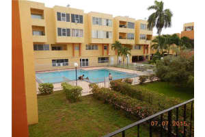 1555 W 44th Pl, Hialeah, FL 33012, Sold 11/30/15