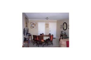 9120 Fontainebleau Blvd, Miami, FL 33172, Sold 12/17/15