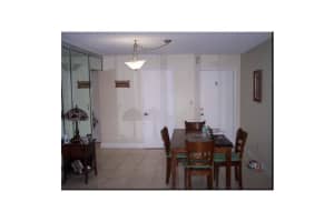 9150 Fontainebleau Blvd, Miami, FL 33172, Sold 02/26/16