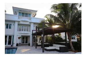 277 N Coconut Ln, Miami Beach, FL 33139, Sold 08/01/16