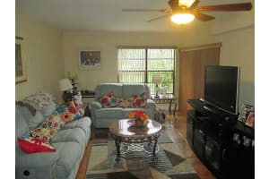 442 NW 98th Ct, Miami, FL 33172, Sold 04/27/16