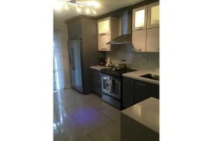 18860 NW 86th Ave, Hialeah, FL 33015, Sold 04/07/16