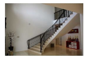 262 189th St, Sunny Isles Beach, FL 33160, Sold 12/03/15