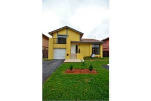 1005 NW 106th Ave Cir, Miami, FL 33172, Sold 02/19/16