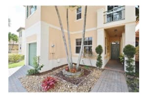 14428 NW 83rd Pl, Hialeah, FL 33016, Sold 12/15/15