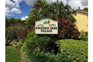6880 NW 166th Terrace, Hialeah, FL 33014, Sold 12/11/15