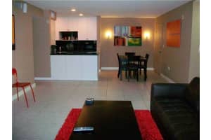 9404 SW 77th Ave APT M3, Miami, FL 33156, Sold 01/27/16