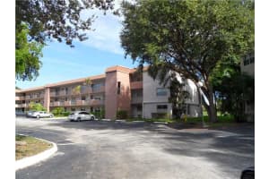 8405 NW 61st St APT D305, Tamarac, FL 33321, Sold 03/30/16