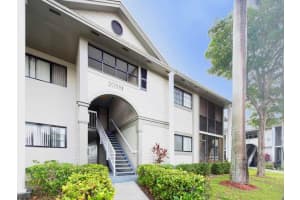 20681 NE 4th Pl, Miami, FL 33179, Sold 02/12/16