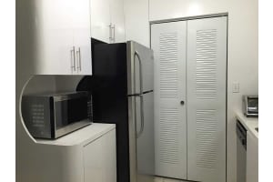 20681 NE 4th Pl, Miami, FL 33179, Sold 02/12/16