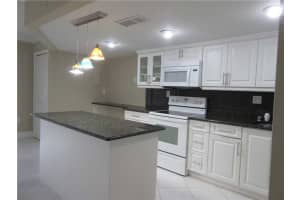 14243 Kendale Lakes Cir, Miami, FL 33183, Sold 02/05/16
