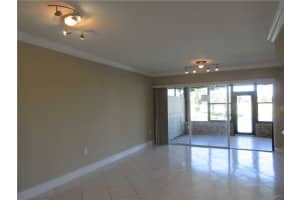 14243 Kendale Lakes Cir, Miami, FL 33183, Sold 02/05/16