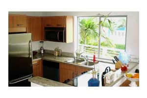 7700 Collins Ave, Miami Beach, FL 33141, Sold 06/03/16