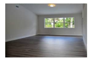 10481 SW 18th St, Davie, FL 33324, Sold 05/03/16