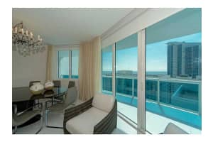 2711 S Ocean Dr, Hollywood, FL 33019, Sold 11/17/16