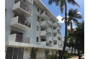 221 Meridian Ave, Miami Beach, FL 33139, Sold 02/01/16