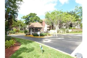 451 Ives Dairy Rd, Miami, FL 33179, Sold 05/31/16