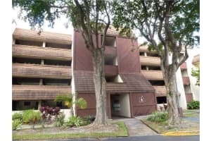 451 Ives Dairy Rd, Miami, FL 33179, Sold 05/31/16