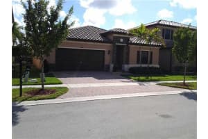 2640 NE 1st St, Homestead, FL 33033, Sold 01/04/16