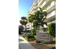 1455 N Treasure Dr PH-H, North Bay Village, FL 33141, Sold 01/18/16