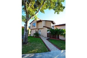 10584 NW 8th Ln, Miami, FL 33172, Sold 04/15/16