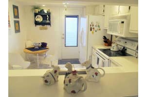 145 S Ocean Ave, Palm Beach Shores, FL 33404, Sold 07/29/16