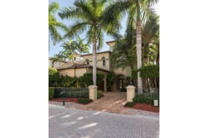 4026 Island Estates Dr, Miami, FL 33160, Sold 03/30/16