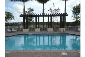 10132 NW 7th St, Miami, FL 33172, Sold 07/22/16