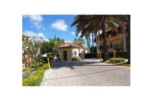 8600 SW 67th Ave, Coral Gables, FL 33143, Sold 01/14/16