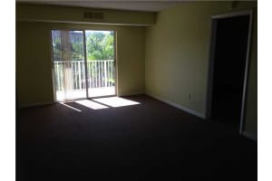 8240 SW 210th St, Cutler Bay, FL 33189, Sold 03/16/16