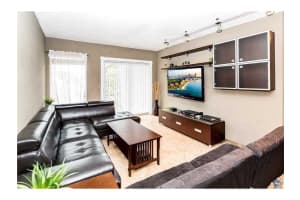 641 Espaola Way, Miami Beach, FL 33139, Sold 09/30/16