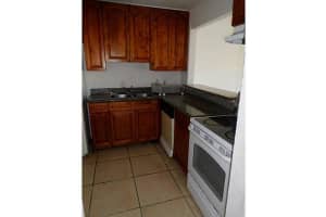 15221 NE 6th Ave APT A306, Miami, FL 33162, Sold 04/18/16