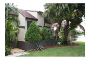 2330 Bayberry Dr, Pembroke Pines, FL 33024, Sold 02/12/16